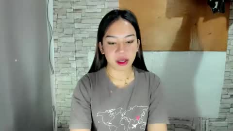 jelaigrande  online show from May 4, 10:28 pm