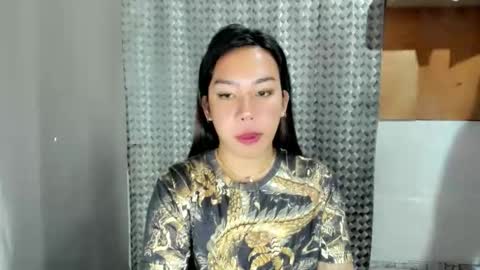 jelaigrande  online show from May 10, 10:15 pm