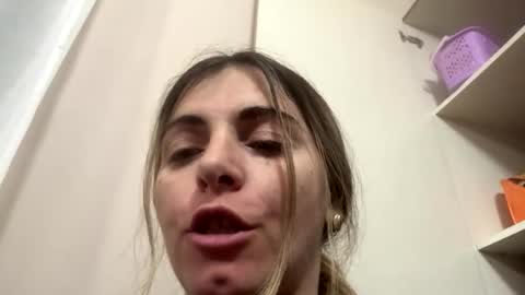 hottalicia2 online show from December 16, 6:24 pm