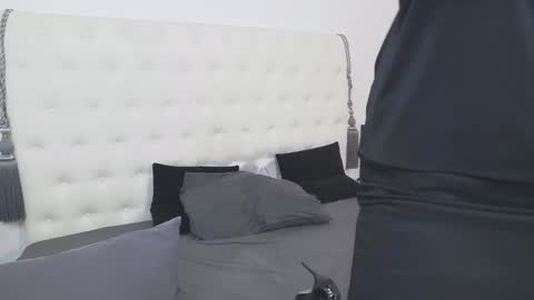 Snapshot of hottalina_ chatting on January 9, 5:22 pm alina online show from January 9, 5:22 pm