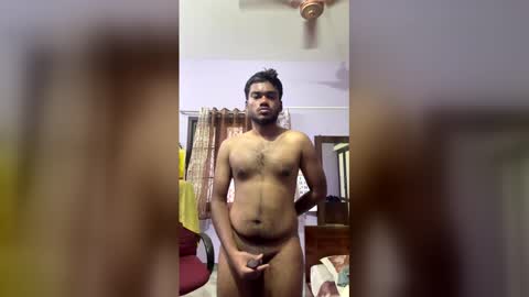 hottamilguy01 online show from March 18, 4:59 am