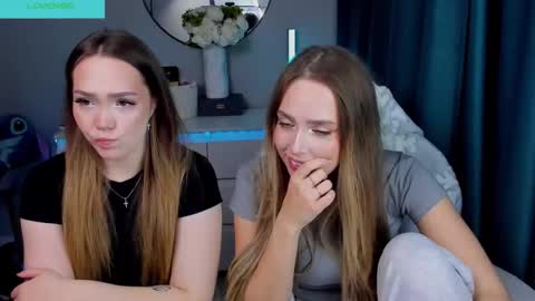 hello Im Eva online show from December 16, 5:29 pm