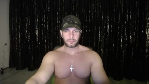 Snapshot of hotterlrg chatting on January 20, 5:04 am hotterlrg online show from January 20, 5:04 am
