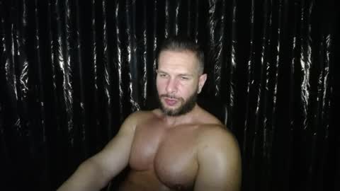 Snapshot of hotterlrg chatting on February 1, 1:44 am hotterlrg online show from February 1, 1:44 am