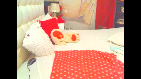 THEONE online show from November 18, 12:31 pm