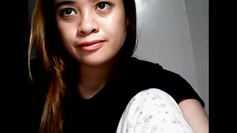 Snapshot of hottie_asianbabe chatting on December 17, 11:49 pm Leen online show from December 17, 11:49 pm