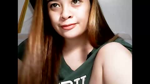 Snapshot of hottie_asianbabe chatting on January 29, 11:41 am Leen online show from January 29, 11:41 am