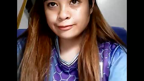 Snapshot of hottie_asianbabe chatting on February 14, 1:29 pm Leen online show from February 14, 1:29 pm