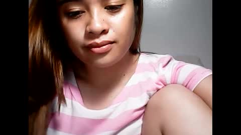 Snapshot of hottie_asianbabe chatting on March 8, 1:28 am Leen online show from March 8, 1:28 am