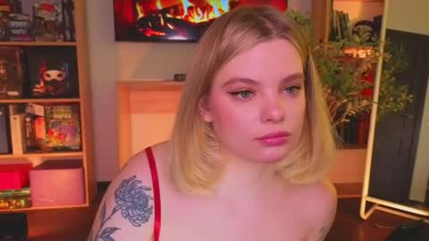 Jane  online show from April 19, 9:08 am