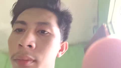 Snapshot of hottie_kylexx chatting on October 26, 5:57 am Asian creamycumxx online show from October 26, 5:57 am