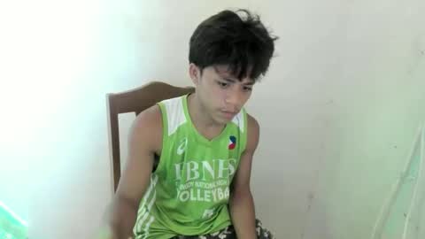 Snapshot of hottie_migs chatting on April 11, 1:26 pm hottie_migs online show from April 11, 1:26 pm
