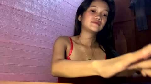 hottie_ptite online show from June 13, 10:35 am