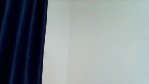 Snapshot of hottie_vera chatting on March 4, 9:18 am vera online show from March 4, 9:18 am