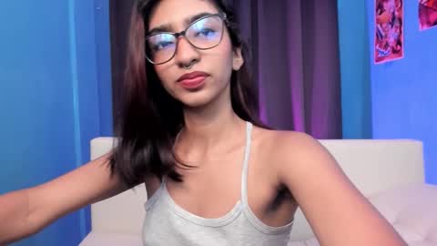 Snapshot of hottie_veronica chatting on March 14, 10:59 pm Veronica independent model online show from March 14, 10:59 pm