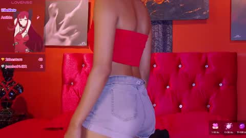 Veronica independent model online show from May 18, 8:03 pm