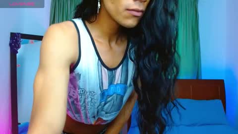 Snapshot of hottieboycrazy chatting on February 15, 6:55 pm stiven online show from February 15, 6:55 pm