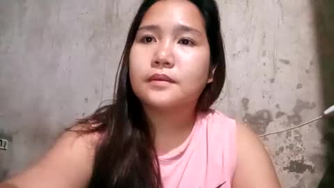 Snapshot of hottiecum27 chatting on March 1, 8:44 pm hottiecum27 online show from March 1, 8:44 pm