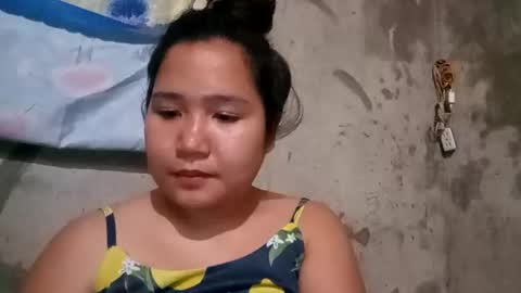 Snapshot of hottiecum27 chatting on March 6, 9:50 am hottiecum27 online show from March 6, 9:50 am