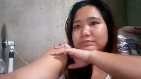 Snapshot of hottiecum27 chatting on March 7, 10:07 pm hottiecum27 online show from March 7, 10:07 pm