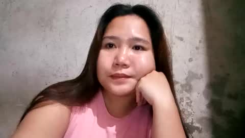 Snapshot of hottiecum27 chatting on April 1, 1:52 pm hottiecum27 online show from April 1, 1:52 pm