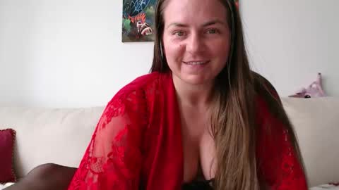 Snapshot of hottiekattie chatting on April 4, 1:08 pm My OnlyFans online show from April 4, 1:08 pm