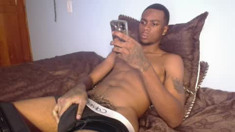 independent Model online show from May 26, 6:31 am