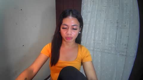 N I C A online show from December 12, 4:37 am