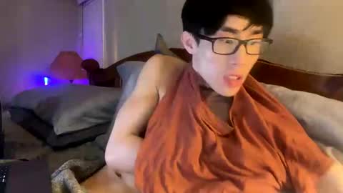 hottiewithabody101 online show from May 5, 1:30 pm