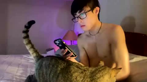 hottiewithabody101 online show from May 12, 12:57 pm