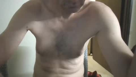 Snapshot of hottnready4u chatting on January 1, 2:09 pm Hottnready4u online show from January 1, 2:09 pm