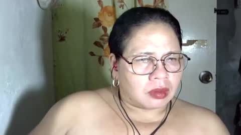 hottycrissy4u online show from May 20, 4:57 pm