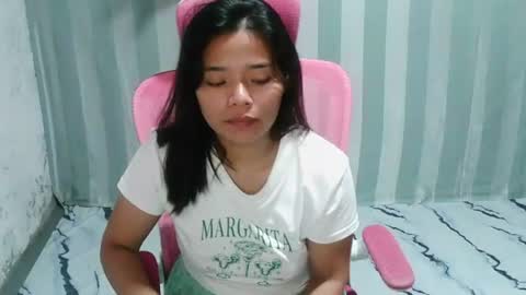 Snapshot of hottypinay300716 chatting on June 19, 2:54 pm hottypinay300716 online show from June 19, 2:54 pm