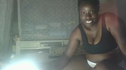 hotwet519320 online show from April 21, 11:05 am