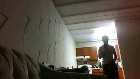 hotwhitedude2026 online show from June 3, 11:54 pm