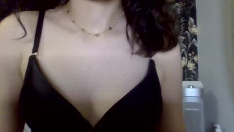 Snapshot of hotwinterxx chatting on March 5, 12:49 am Hotwixx online show from March 5, 12:49 am