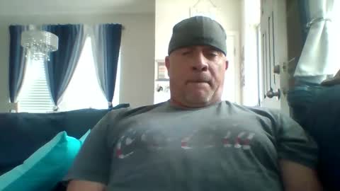 hotyummycock69 online show from April 30, 6:03 pm