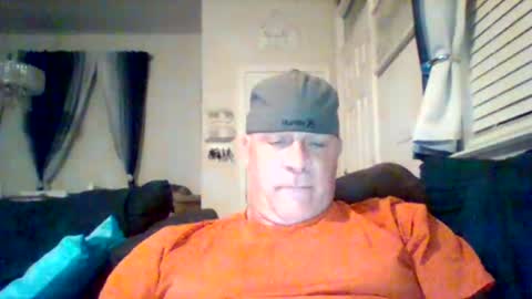 hotyummycock69 online show from May 18, 3:24 am
