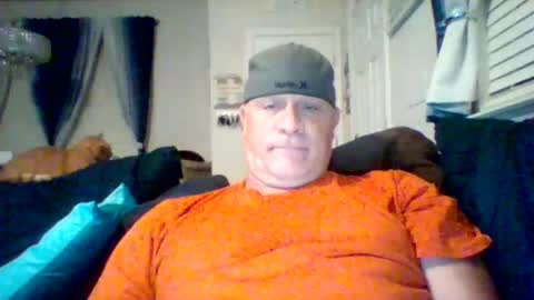 hotyummycock69 online show from May 18, 4:07 am