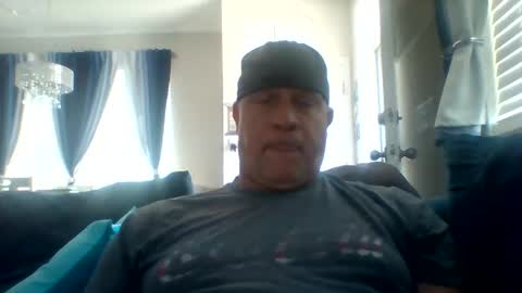 hotyummycock69 online show from May 18, 4:13 pm