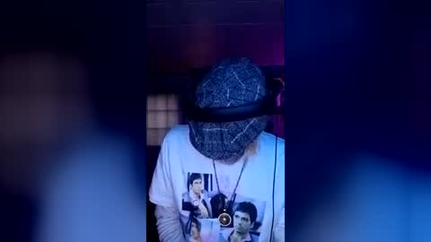 Snapshot of houseofstyle chatting on June 28, 9:59 am SeanPatrick online show from June 28, 9:59 am