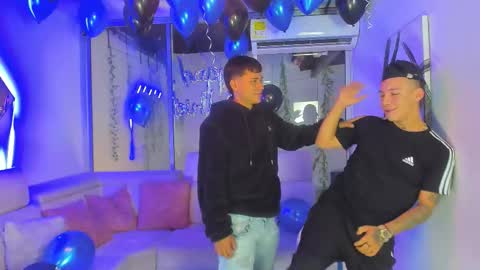 Snapshot of houseofwarrios chatting on December 16, 6:07 am we are Harry Jersi pablo and our mod talco online show from December 16, 6:07 am