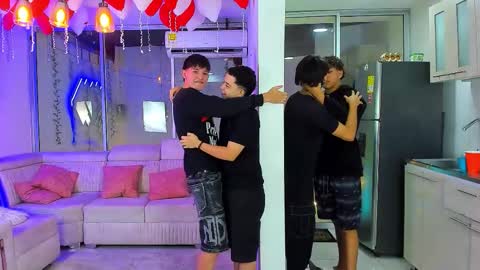 Snapshot of houseofwarrios chatting on February 20, 6:26 am we are Harry Jersi pablo and our mod talco online show from February 20, 6:26 am