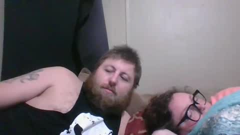 Snapshot of housewife91 chatting on April 2, 2:53 am housewife91 online show from April 2, 2:53 am