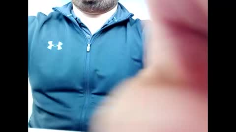 houskji8 online show from October 4, 7:28 am