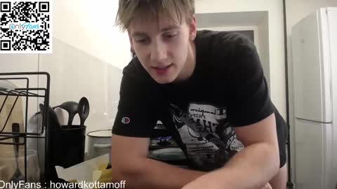 Snapshot of howardkottam chatting on February 27, 9:25 pm howardkottam online show from February 27, 9:25 pm