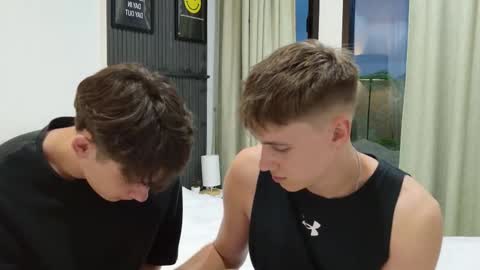 Snapshot of howardkottam chatting on October 17, 11:13 am howardkottam online show from October 17, 11:13 am