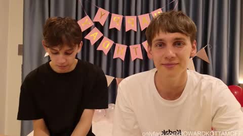 Snapshot of howardkottam chatting on March 15, 12:33 pm howardkottam online show from March 15, 12:33 pm