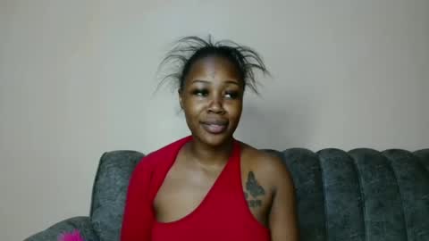 Snapshot of howty_kim chatting on December 28, 8:37 am kim online show from December 28, 8:37 am