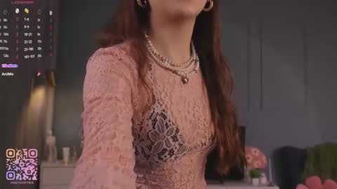 Diane online show from November 19, 7:47 pm